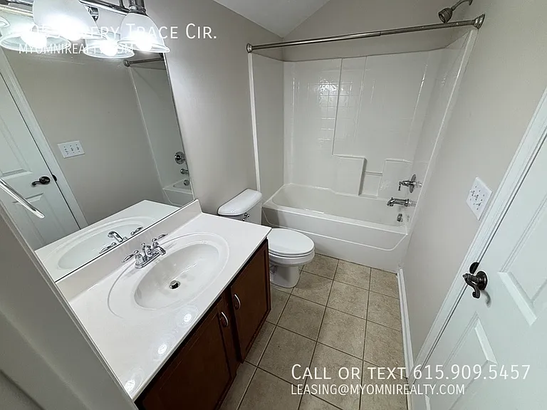 1055 Avery Trace Cir — Photo 24