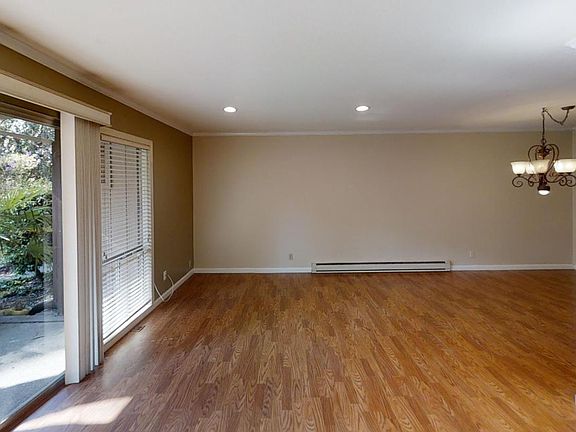 2nd image of 151 Buckingham Dr Unit 293