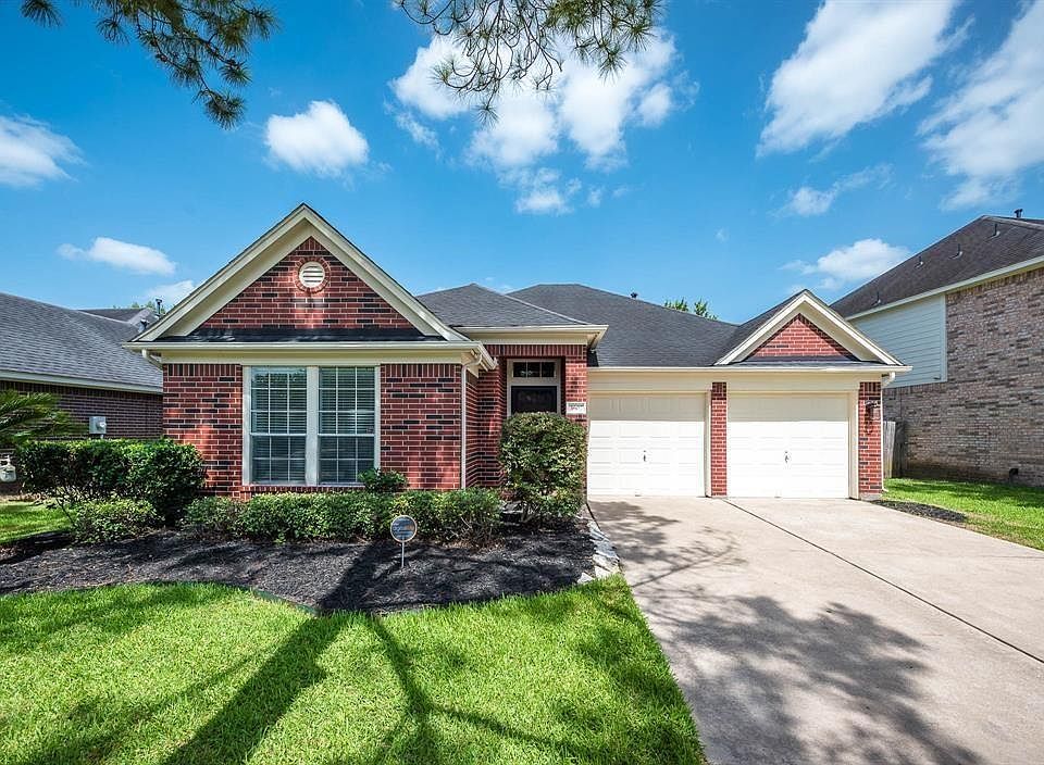 1st image of 3607 Englewood Dr