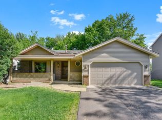 400 Interlachen Rd, Burnsville, MN 55306