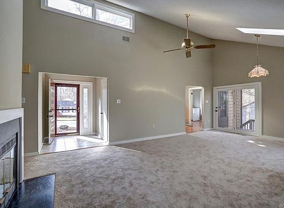 4th image of 1906 Cambridge Cir