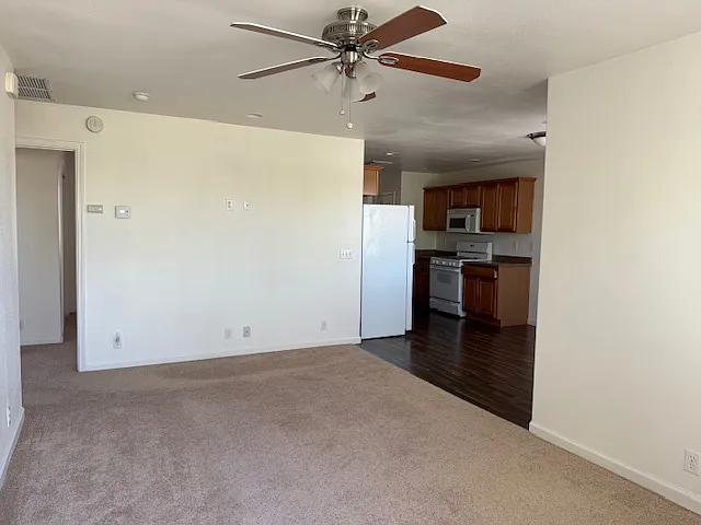 1532 N Erwin St #C — Photo 14
