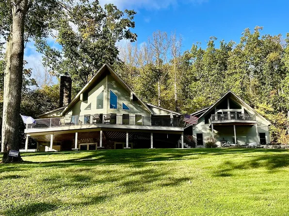 772 Shady Shores Dr, East Brady, PA 16028