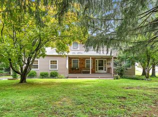 493 Cedar Hill Rd, Fishkill, NY 12524