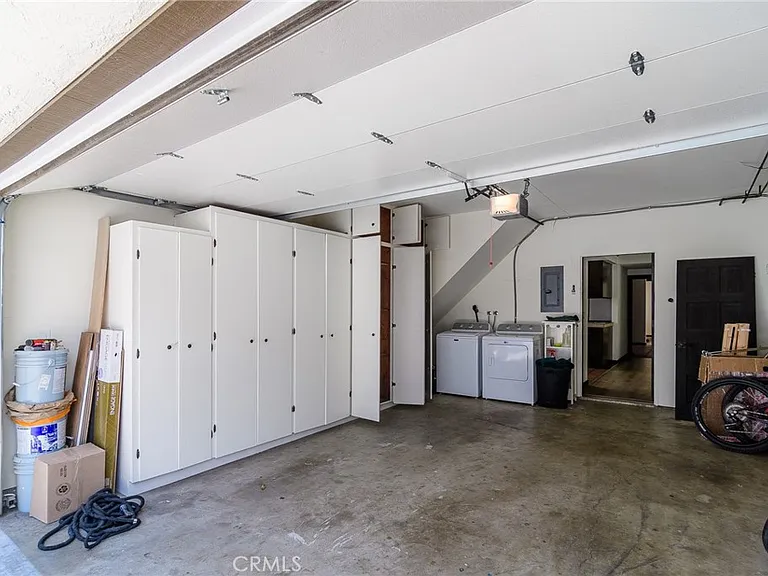 313 Diamond Ave — Photo 30