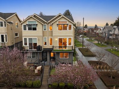 1601 California Avenue SW, Seattle, WA, 98116