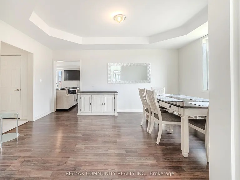 1450 Sharon Dr — Photo 6