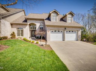 2001 Birchfield Pvt Ct, Kingsport, TN 37660