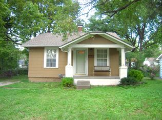 4620 NE 47th St, Kansas City, MO 64117