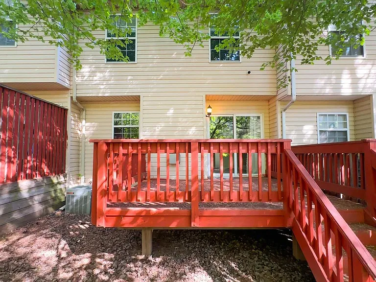 4826 Buxton Cir — Photo 33