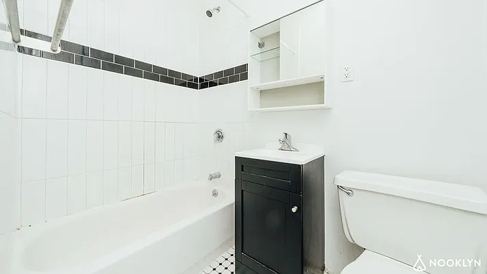 Rented by Nooklyn NYC LLC | media 14