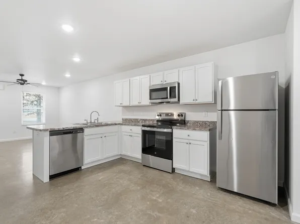 2604 Hurricane Lake Rd, Benton, AR 72019