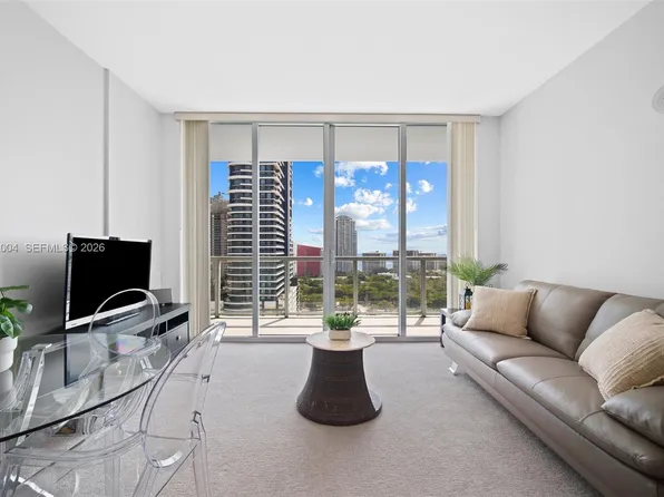 79 SW 12th St #2503, Miami, FL 33130