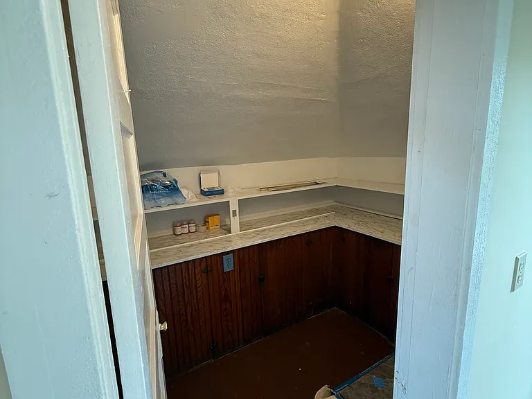 1730 Main St #3 — Photo 8