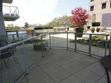 Private Balcony opens to terrace