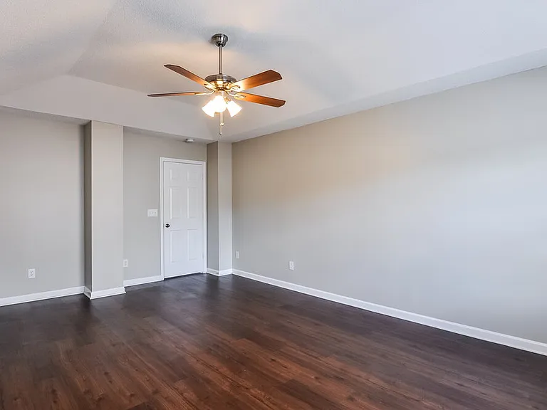 1101 Tellis Dr — Photo 12