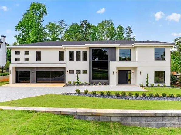 92 Whitehead Rd, Sugar Hill, GA 30518