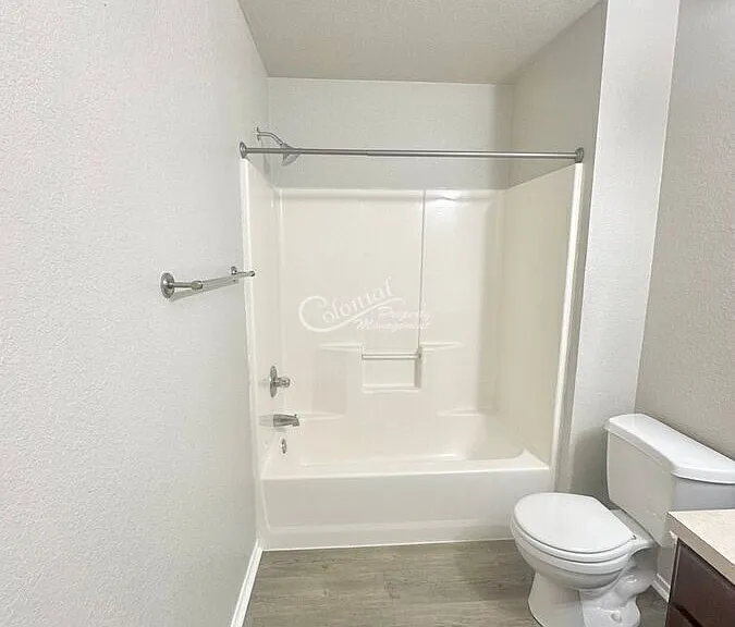 304 Aries Ave — Photo 7