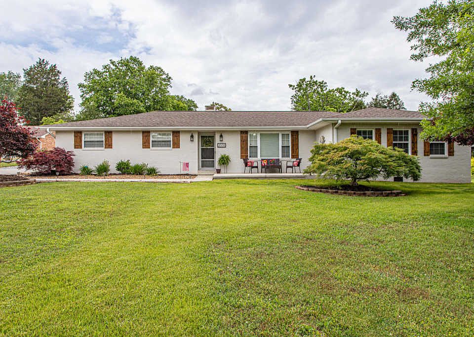 1st image of 2005 Cedar Ln