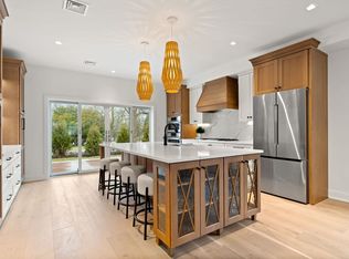 6 Orchard Rd #B, Gloucester, MA 01930