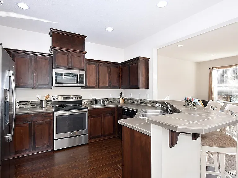 15864 SE Swift Ct — Photo 3
