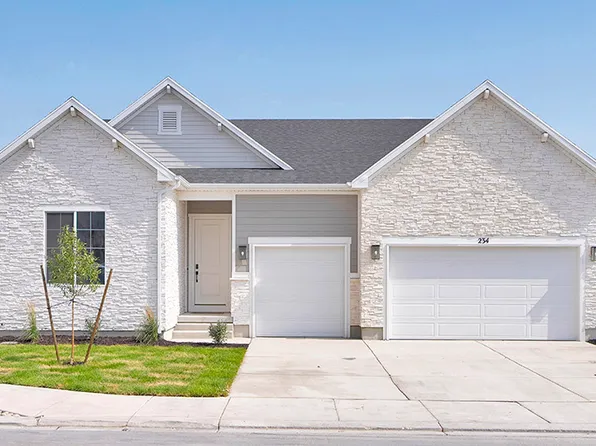 234 E Polaris Dr, Saratoga Springs, UT 84045