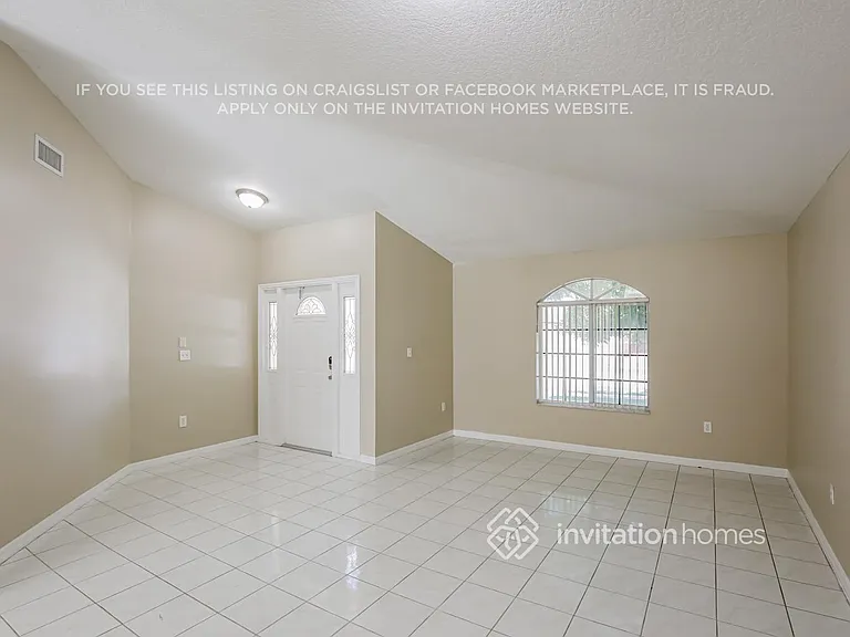 17184 SW 143rd Pl — Photo 4