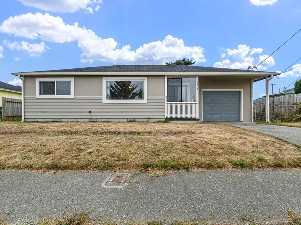 1258 Huntington St, Crescent City, CA 95531