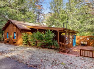 27656 Blackjack Rd, Logan, OH 43138