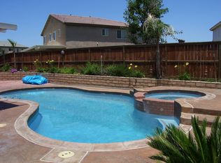 4250 Amber Ridge Ln, Hemet, CA 92545