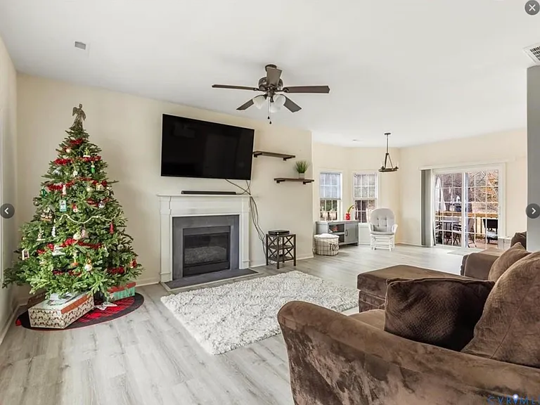 13542 Green Spire Ct — Photo 3