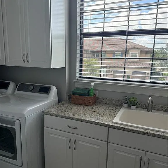 8765 Bellano Ct #4 — Photo 15