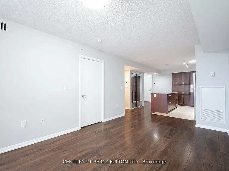 830 Lawrence Ave W #501 — Photo 13