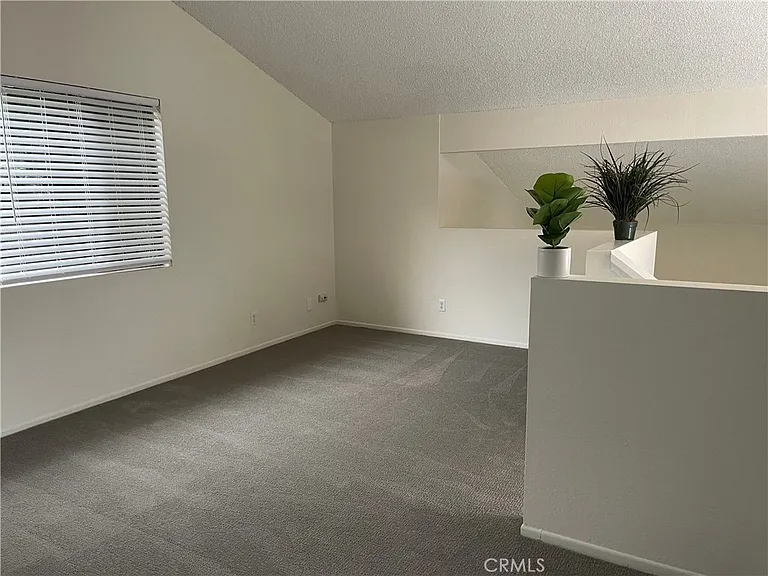 2427 Orange Ave #C — Photo 27