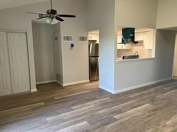 3rd image of 6646 Kelly St #4