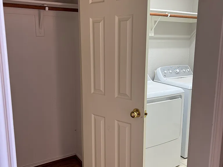 5820 Chatham Ln — Photo 20