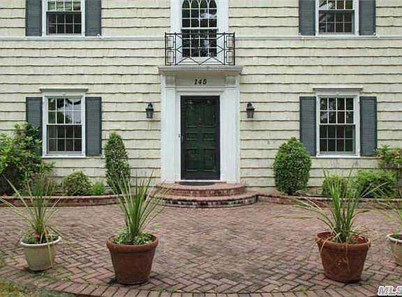 4th image of 145 Woodmere Blvd S