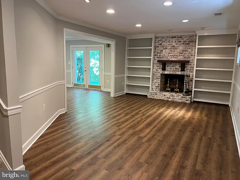 10220 Cedar Pond Dr — Photo 57