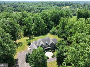 3145 Paper Mill Rd, Huntingdon Valley, PA 19006