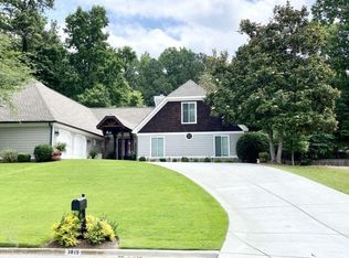 3815 Grand Forest Dr, Peachtree Corners, GA 30092
