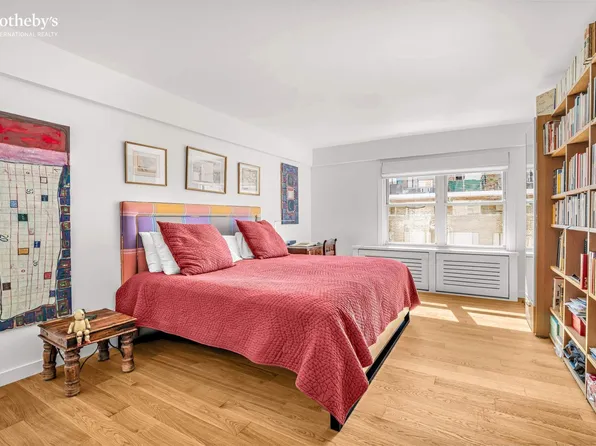 515 East 85th Street image 6 of 10