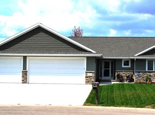 N9171 Sunflower Ln, APPLETON, WI 54915