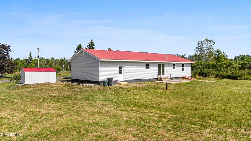 3rd image of 581 Salsburg Road