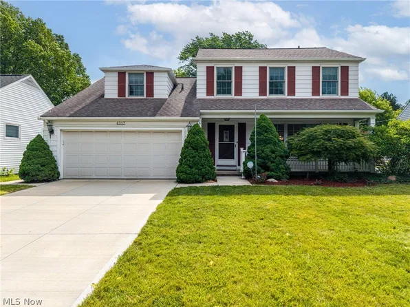 4317 W 202nd St, Fairview Park, OH 44126