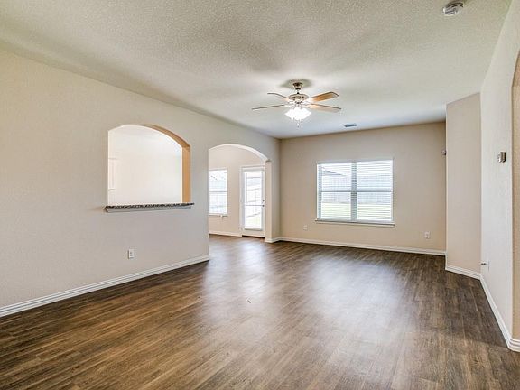 2nd image of 1598 Portofino Dr