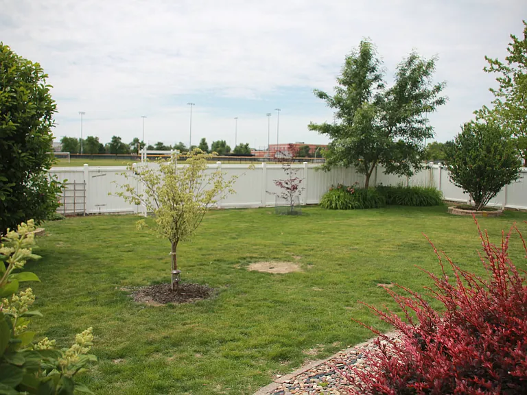 3125 Old Jamestown Rd — Photo 47