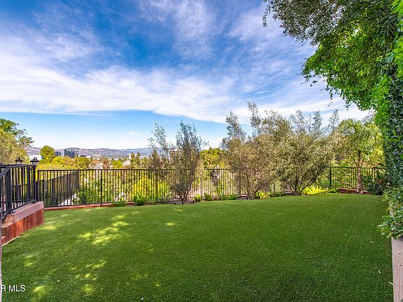 4th image of 5076 Escobedo Dr