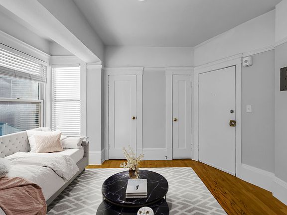 3rd image of 635 Ellis St APT 402