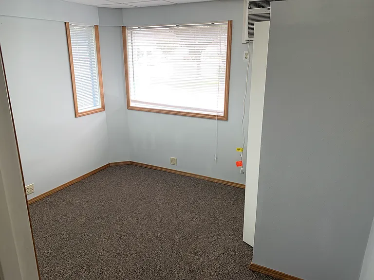 9300 E Sprague Ave — Photo 7