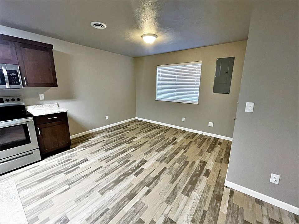 Juniper Townhomes 111 E Juniper Ave Mitchell SD Zillow